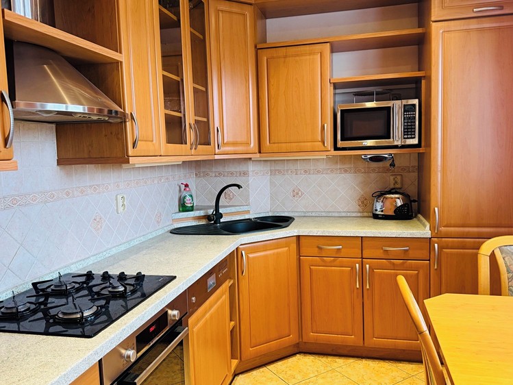 Wohnung 3+1 zur Miete, 84 m² (4 von 24)