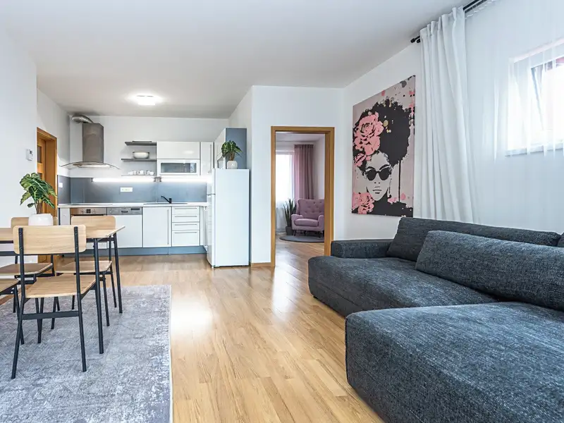 Prodej bytu 2+kk 59 m², Praha – náhled fotky 2