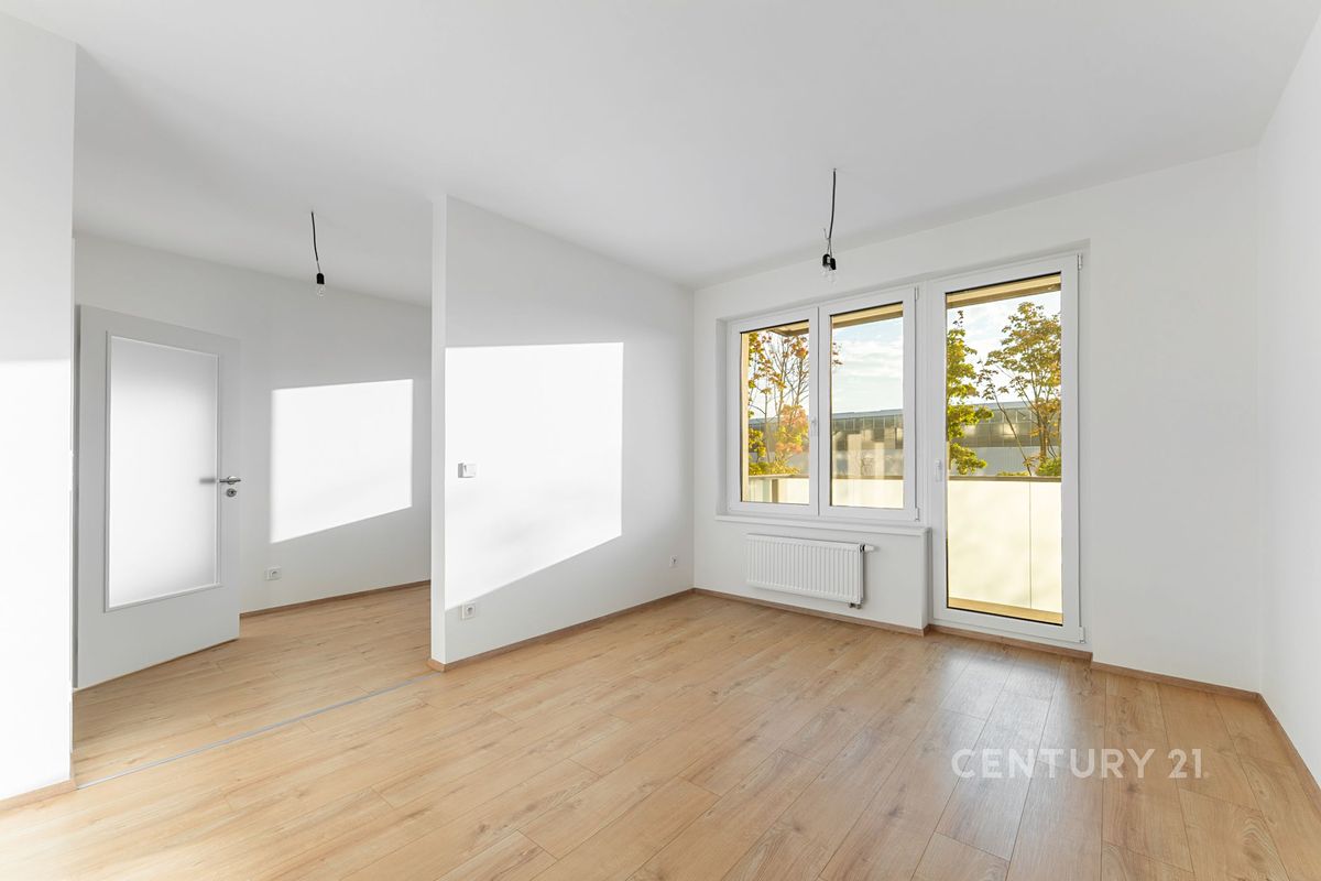 Prodej bytu 1+kk 33 m², Praha – fotka 1 z 3