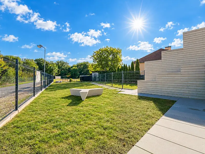 Prodej rodinného domu 280 m², pozemek 397 m², Olomouc – náhled fotky 2