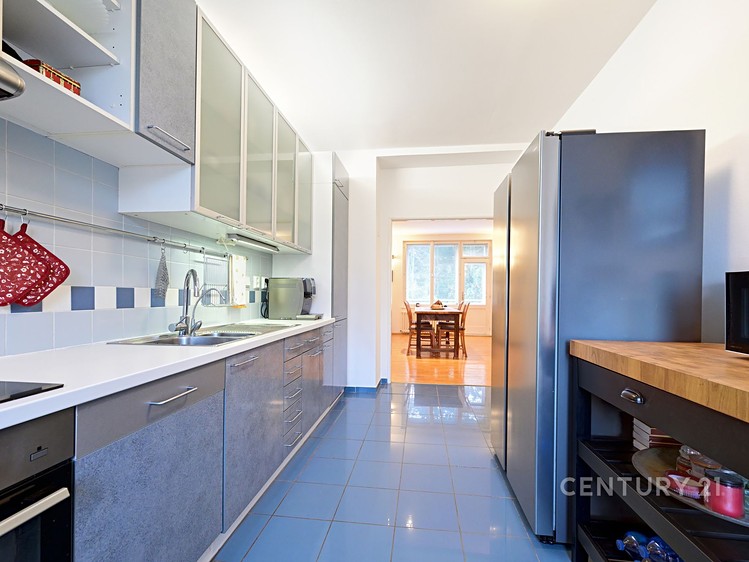 Prodej bytu 5+1, 171 m² (8 z 24)