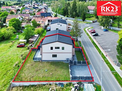 Будинок на продаж, 200 м² (3 з 42)