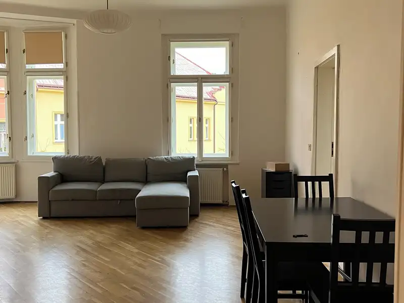 Pronájem bytu 2+kk, 65 m², Praha 8, Praha