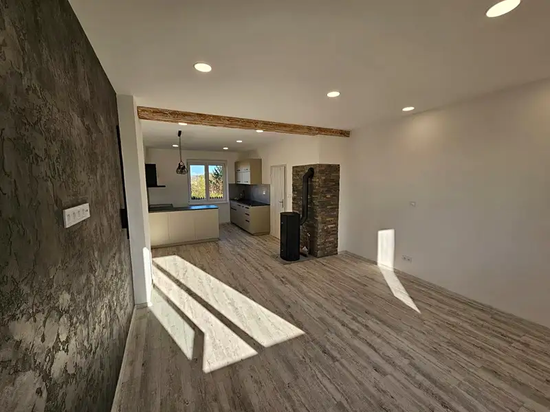 Pronájem bytu 2+1 52 m², Frýdek-Místek – náhled fotky 1