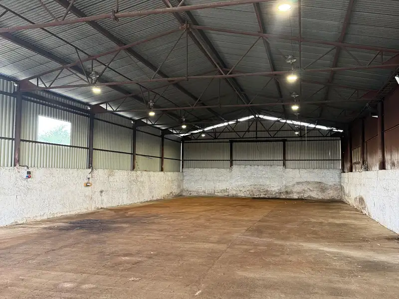 Pronájem skladového prostoru 400 m², Velký Borek – náhled fotky 3