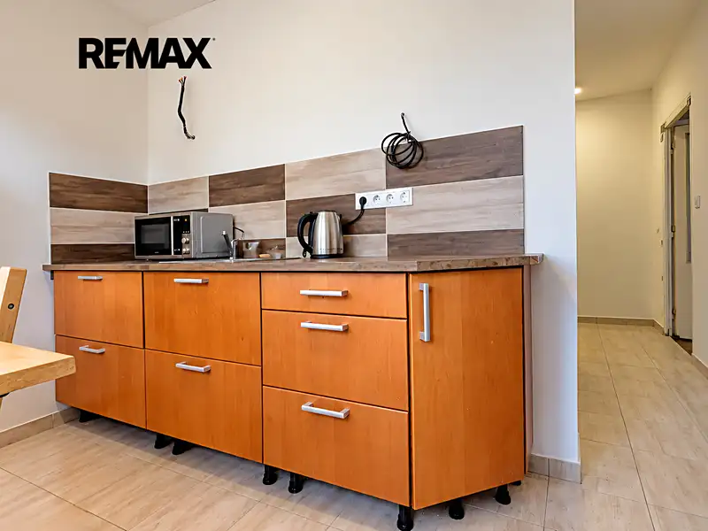 Prodej bytu 2+1 66 m², Mělník – náhled fotky 2
