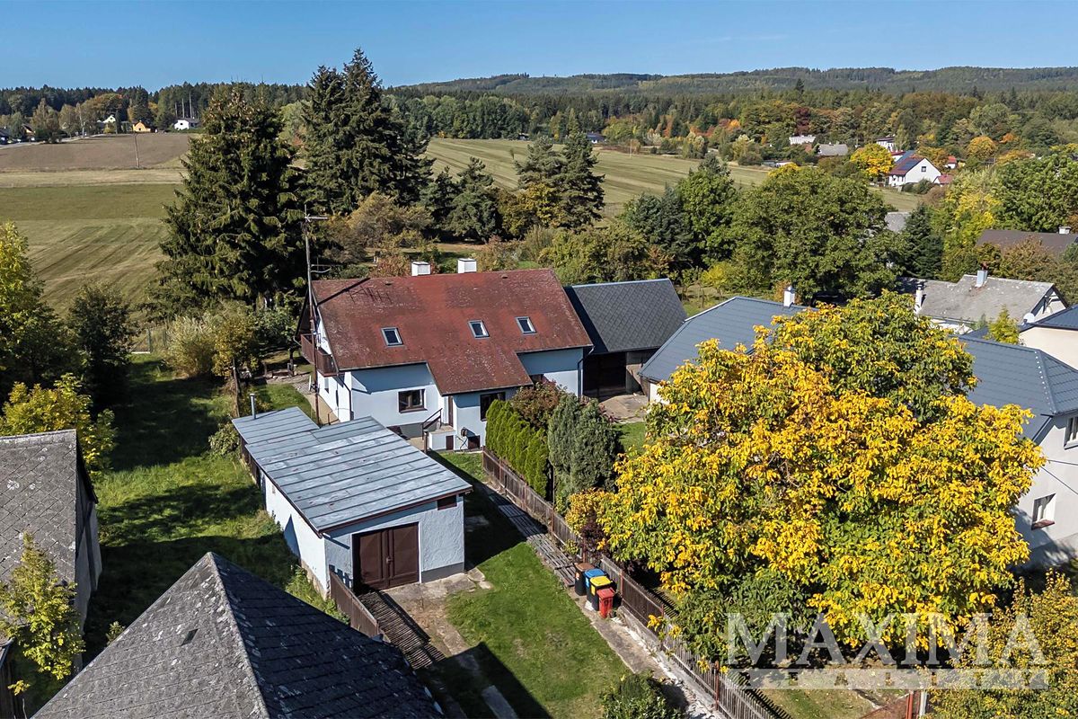 Prodej rodinného domu 184 m², pozemek 791 m², Obecnice – fotka 1 z 3