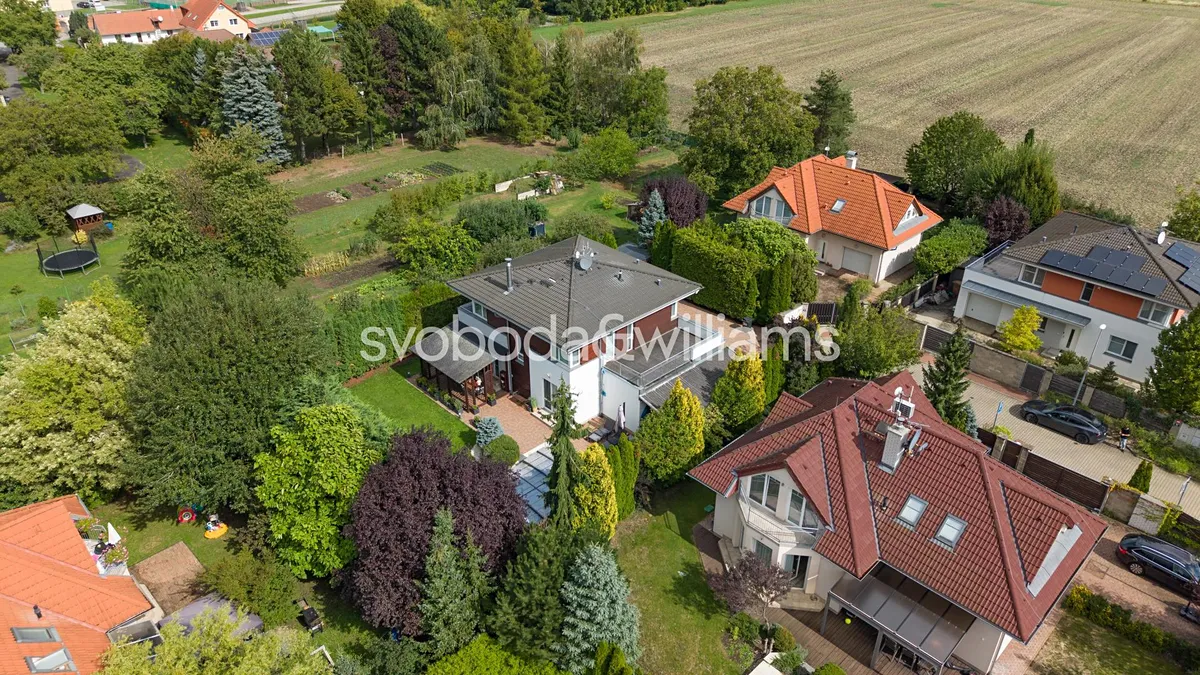 Prodej rodinného domu 178 m², pozemek 686 m²