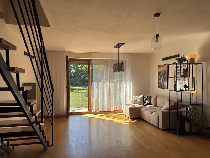 Prodej bytu 2+kk 70 m², Praha – náhled fotky 1