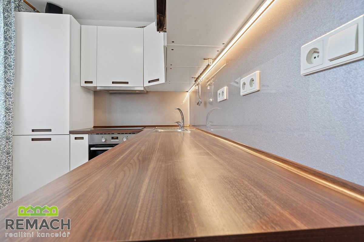 Pronájem bytu 3+1 75 m², Uherské Hradiště – fotka 1 z 3
