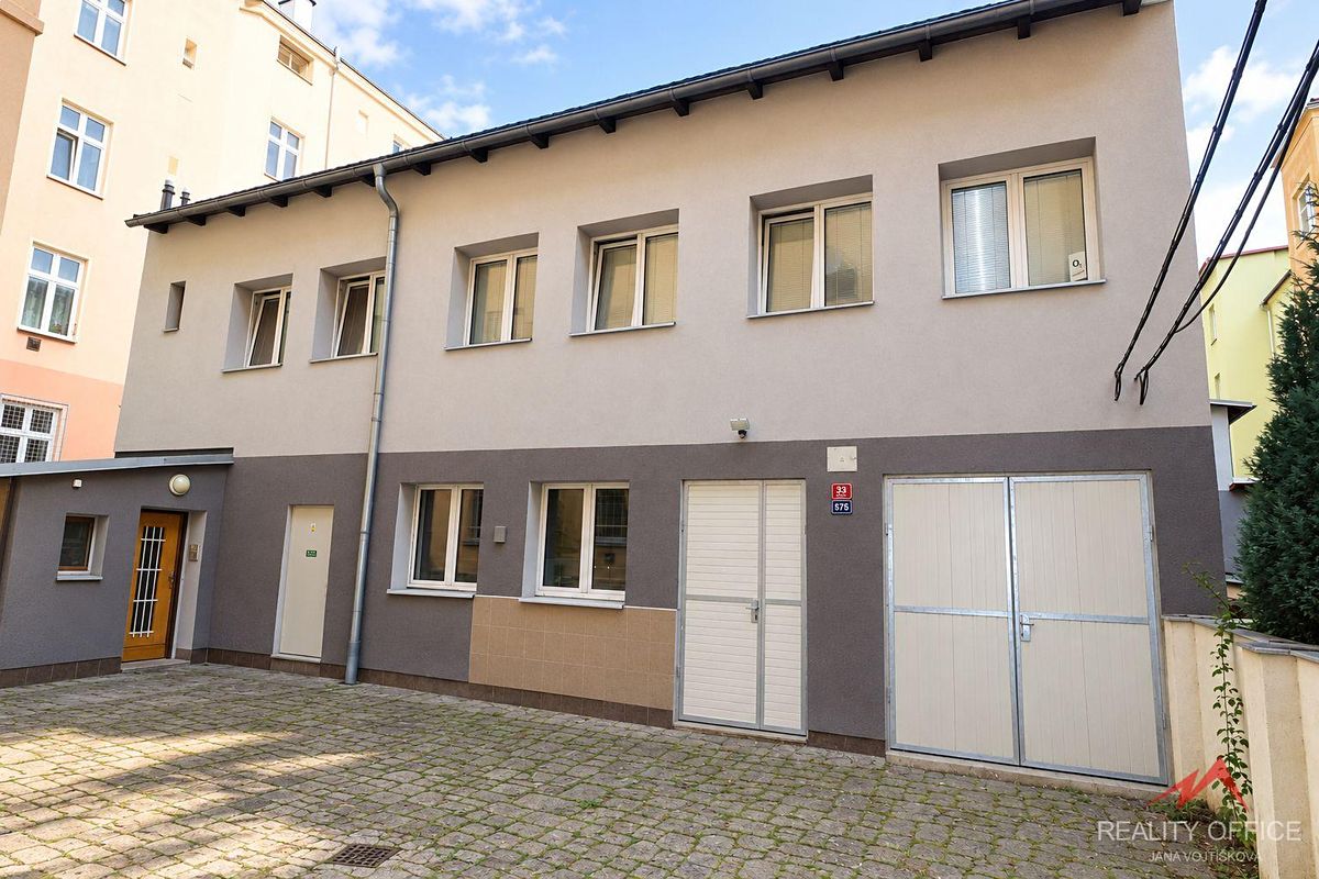 Pronájem bytu 3+kk 100 m²