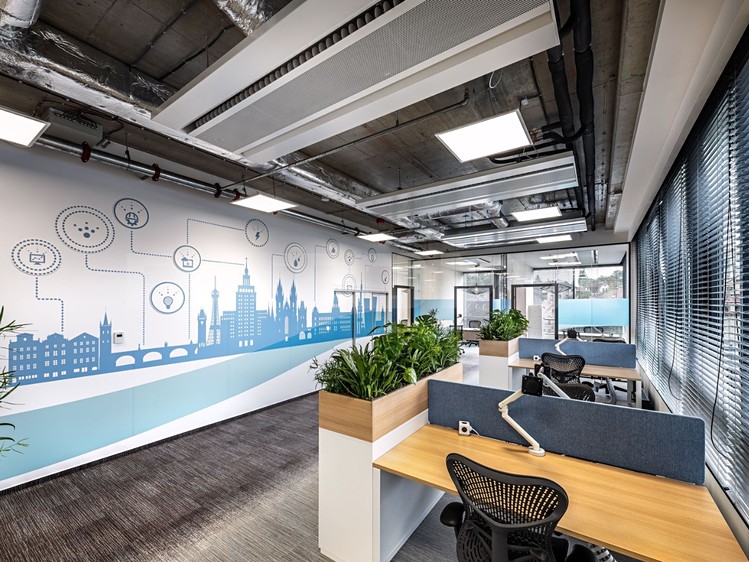Pronájem komerčního prostoru, 1 292 m² (9 z 16)