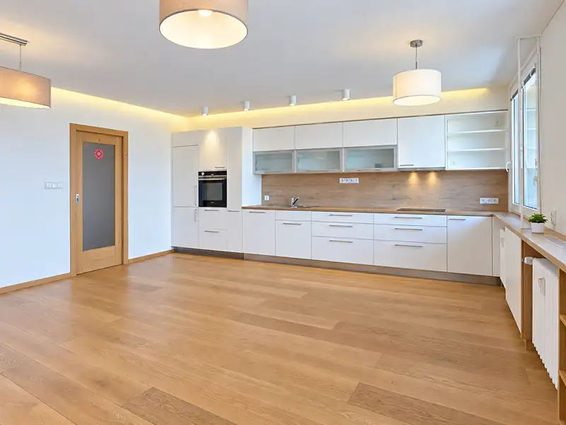 Prodej bytu 3+kk 74 m², Praha – náhled fotky 3