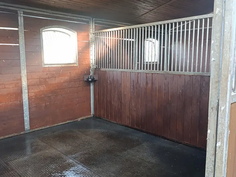 Pronájem zemědělského objektu 352 m², Hrádek nad Nisou – náhled fotky 3