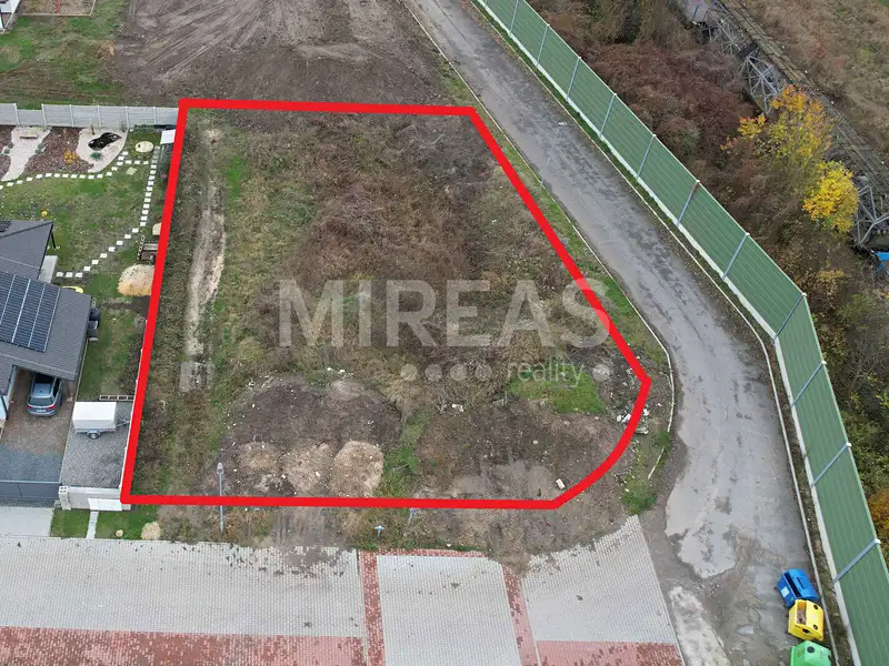 Prodej stavebního pozemku 778 m², Velký Osek – náhled fotky 1