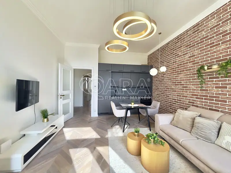 Pronájem bytu 2+kk 54 m², Praha – náhled fotky 2