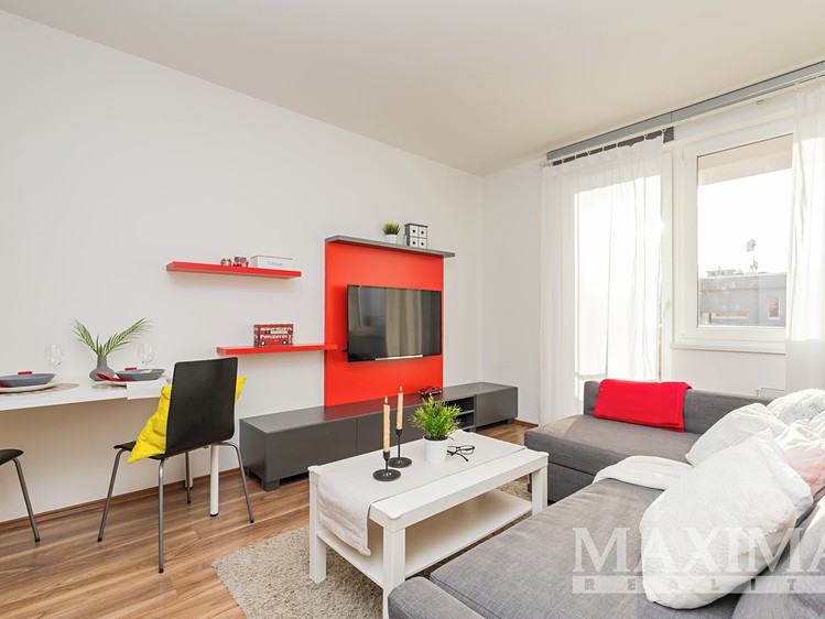 Квартира 1+kk в оренду, 32 м² (2 з 21)