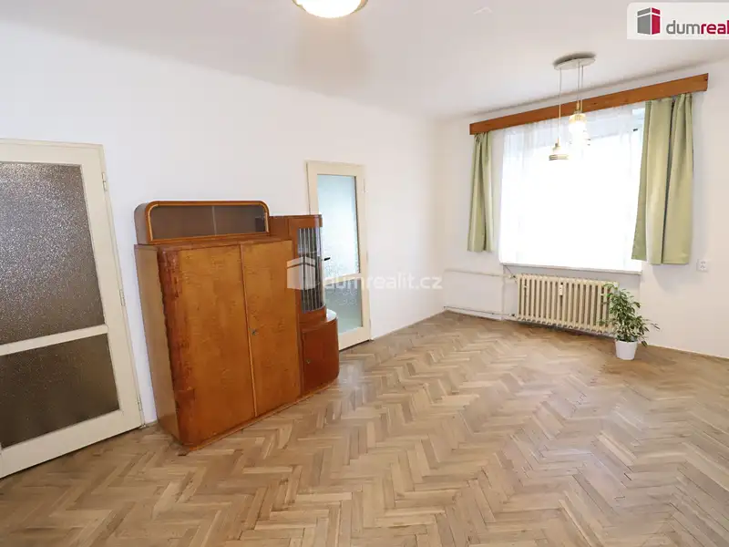 Prodej bytu 2+1 56 m², Praha – náhled fotky 1