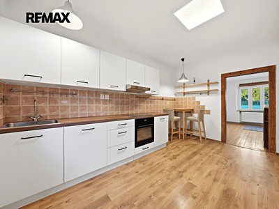 Wohnung 1+1 zum Kauf, 42 m² (2 von 20)