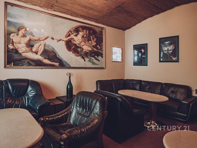 Wohnung atypical zum Kauf, 400 m² (16 von 20)