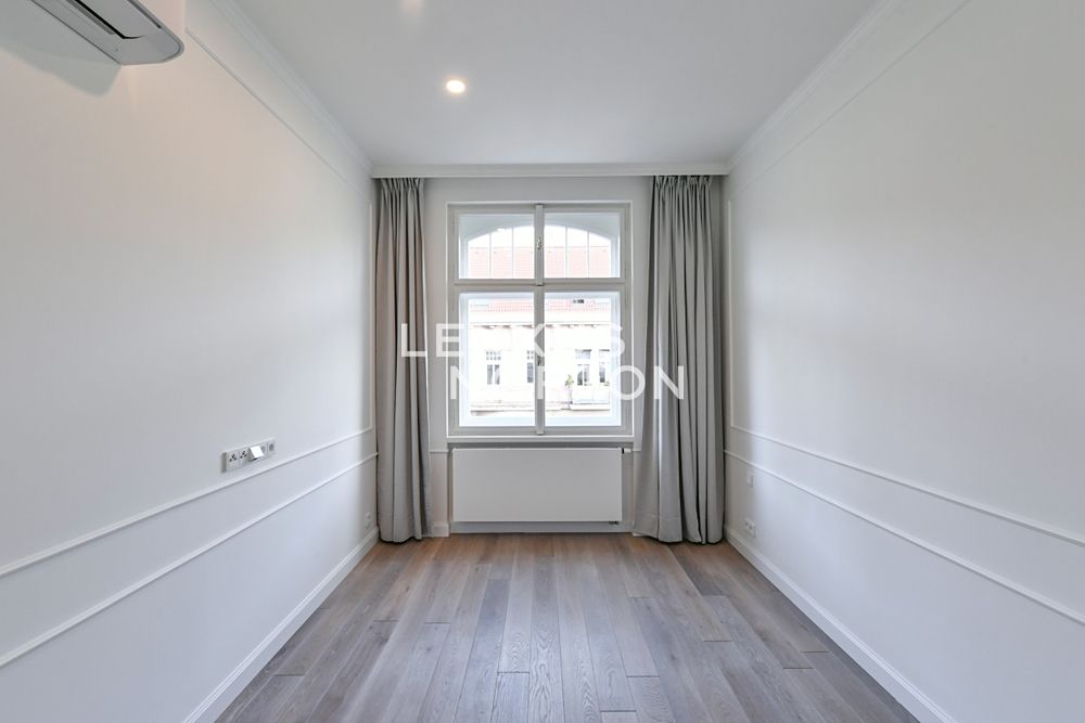 Pronájem bytu 2+kk 56 m² – fotografie 3