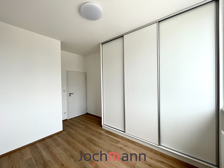 Pronájem bytu 2+kk, 48 m² (5 z 13)