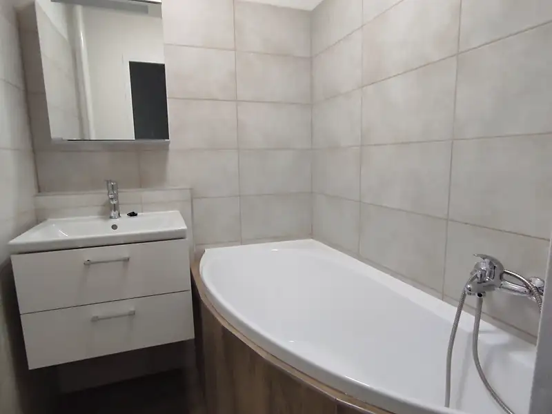 Prodej bytu 3+1 63 m², Bruntál – náhled fotky 3