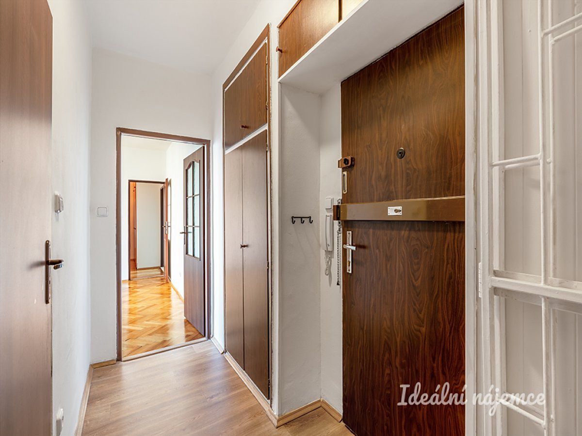 Pronájem bytu 3+1 73 m² – fotografie 2