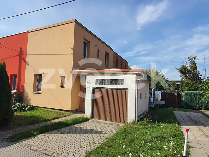 Prodej rodinného domu 71 m², pozemek 142 m², Otrokovice – náhled fotky 2