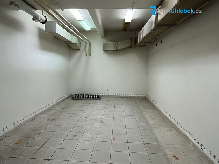 Gewerbefläche zur Miete, 380 m² (11 von 13)