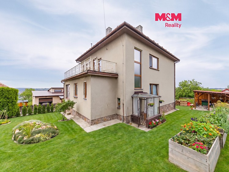 Haus zum Kauf, 139 m² (1 von 30)