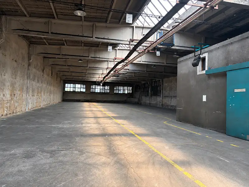 Pronájem skladového prostoru 4000 m², Praha – náhled fotky 2
