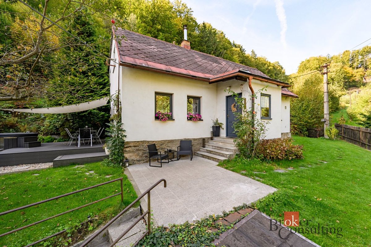 Prodej rodinného domu 120 m², pozemek 1540 m², Železný Brod – fotka 1 z 3