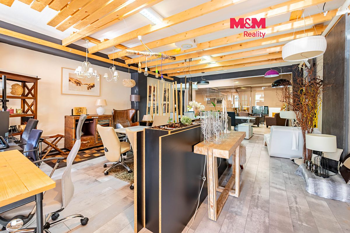 Pronájem kanceláře 65 m², Praha – fotka 1 z 3