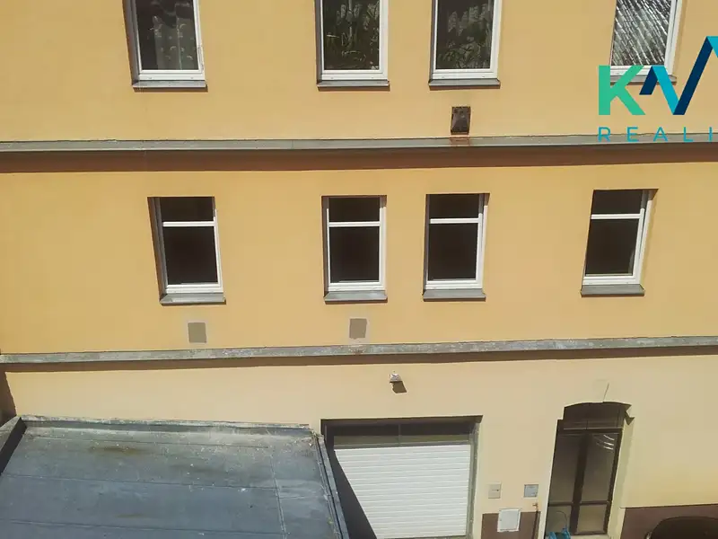Pronájem bytu 3+1 73 m², Karlovy Vary – náhled fotky 3