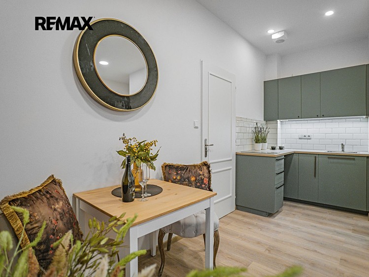Wohnung 1+kk zum Kauf, 20 m² (2 von 18)
