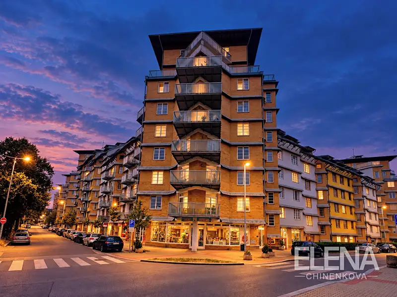 Prodej bytu 5+1 202 m², Praha – náhled fotky 2