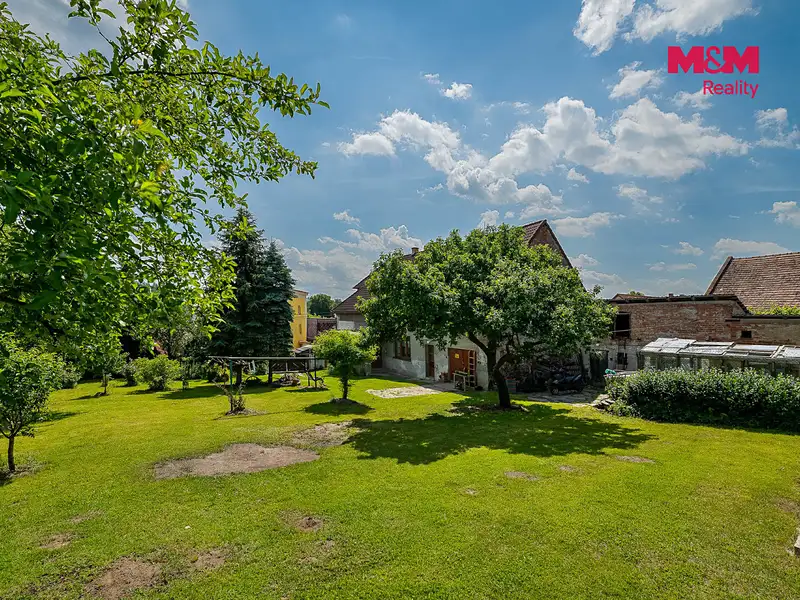 Prodej rodinného domu 177 m², pozemek 1742 m², Žleby – náhled fotky 3