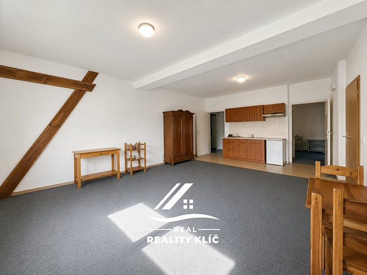 Квартира 3+1 в оренду, 87 м² (4 з 11)
