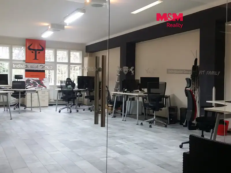 Pronájem obchodního prostoru 65 m², Praha – náhled fotky 1