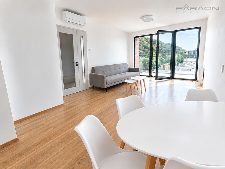 Квартира 2+kk в оренду, 56 м² (2 з 18)