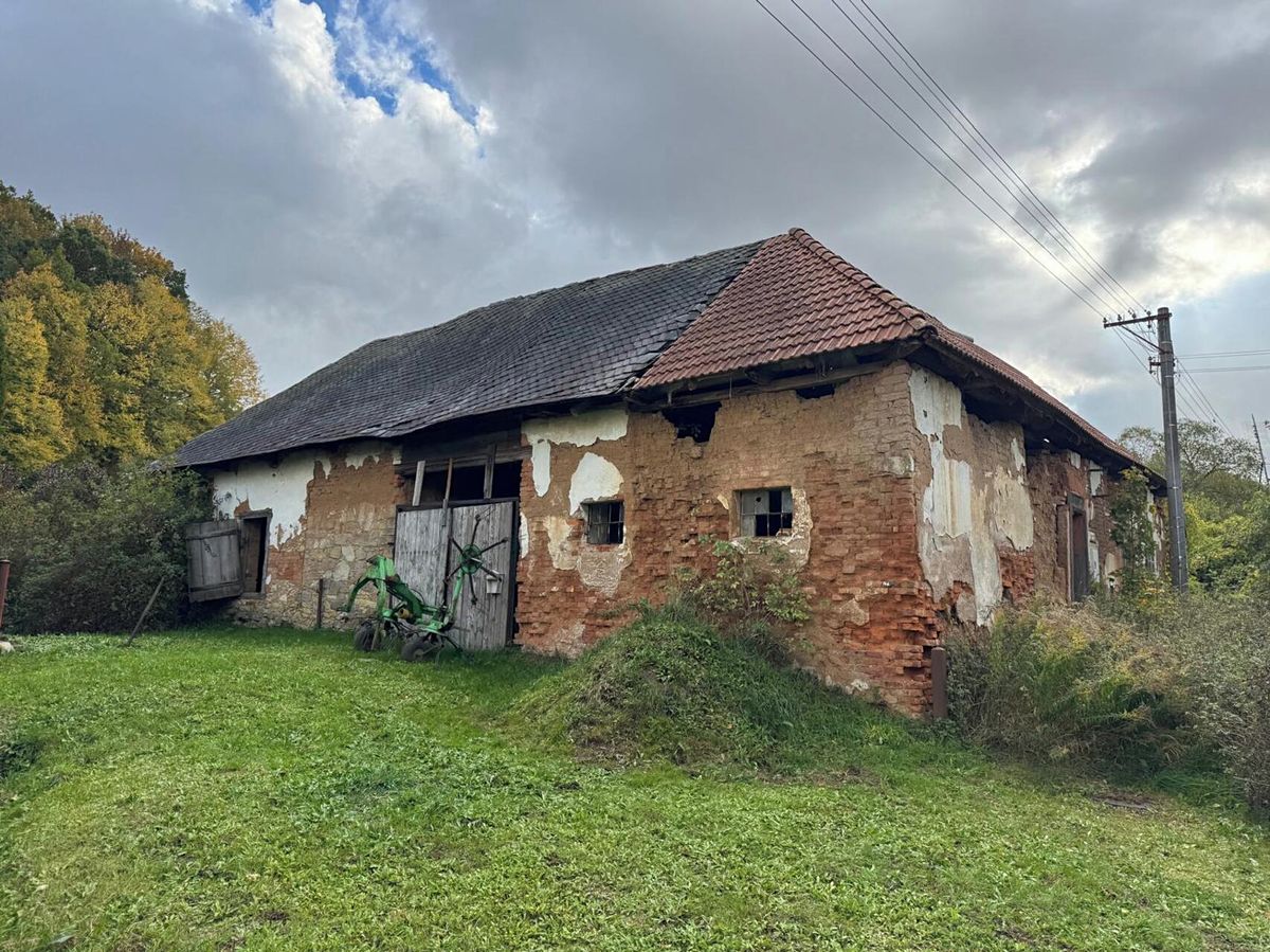 Prodej stavebního pozemku 773 m² – fotografie 2