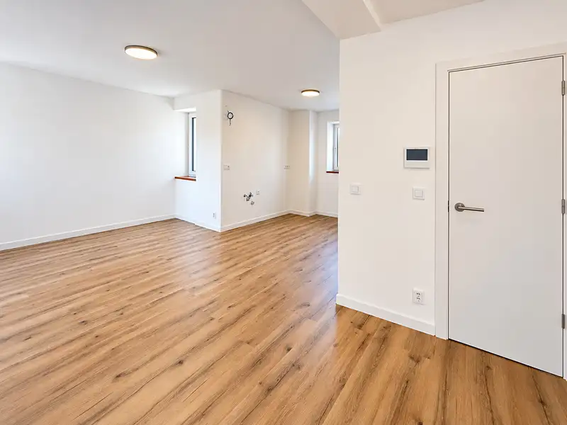 Prodej bytu 4+kk 94 m², Praha – náhled fotky 2
