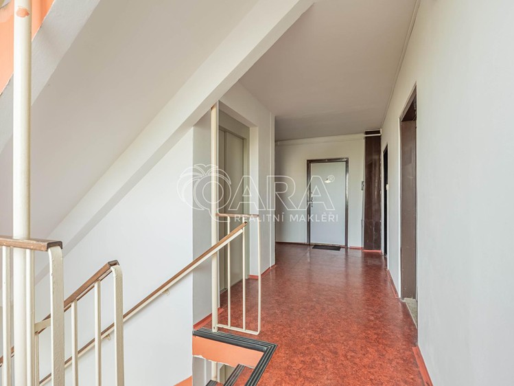 Pronájem bytu 2+1, 55 m² (21 z 22)