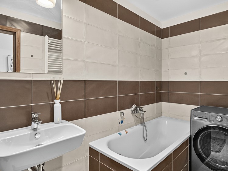 Prodej bytu 3+kk, 74 m² (10 z 24)