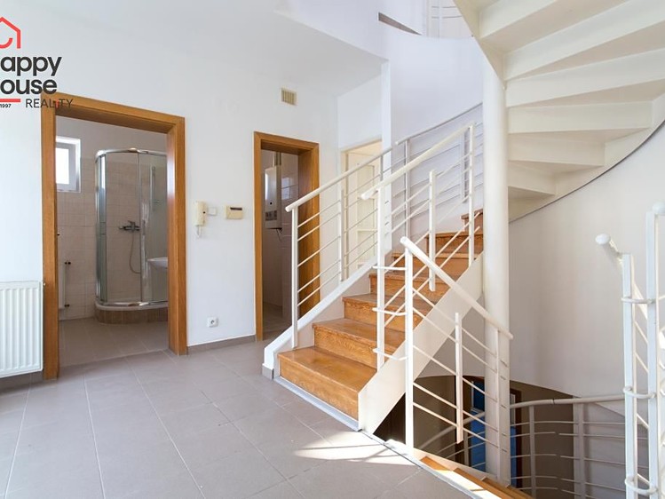 Будинок в оренду, 333 м² (18 з 37)