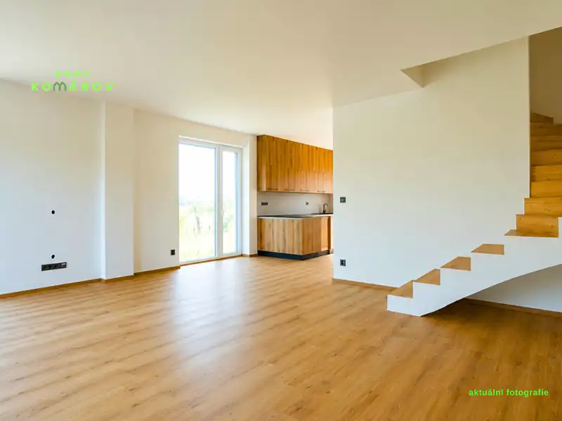 Prodej rodinného domu 131 m², pozemek 425 m², Dolní Roveň – náhled fotky 3