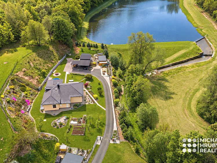 Prodej domu, 122 m² (3 z 48)