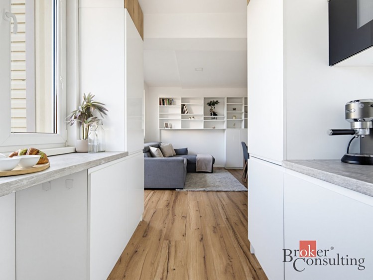 Prodej bytu 3+kk, 72 m² (8 z 27)