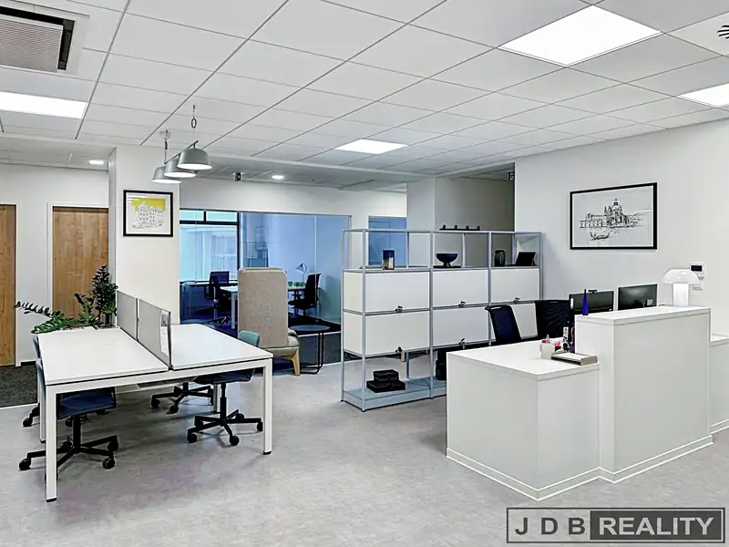 Pronájem kanceláře 110 m², Ostrava – náhled fotky 3